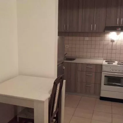 Ulcinjska | 4zida.rs