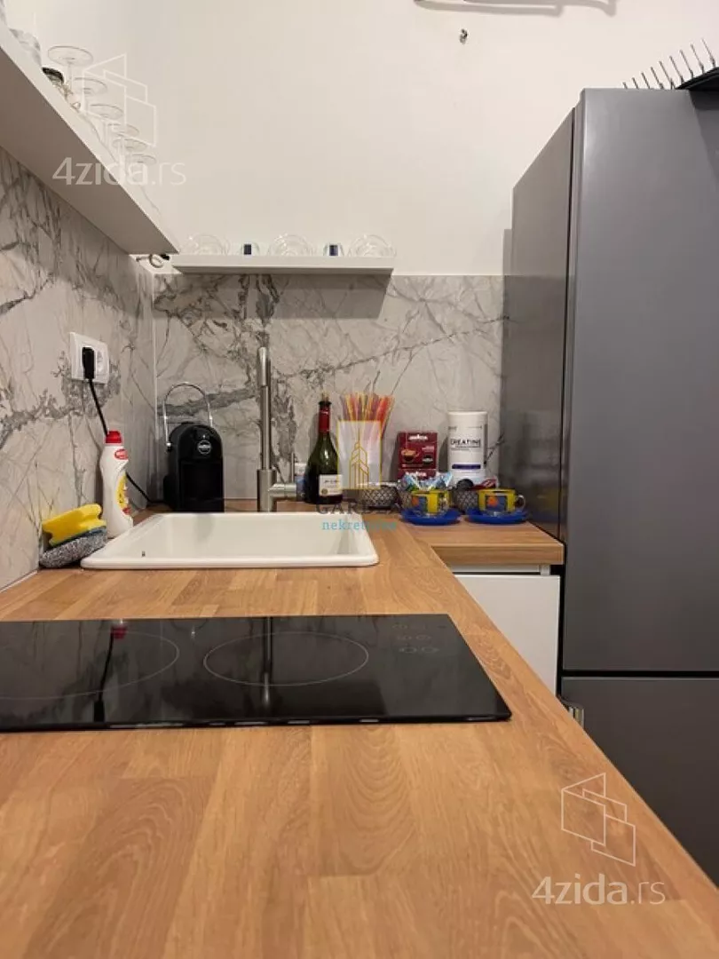Garsonjera | 4zida