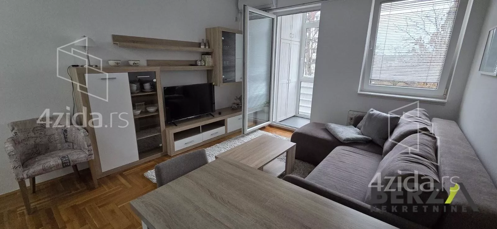 Jednoiposoban stan | 4zida