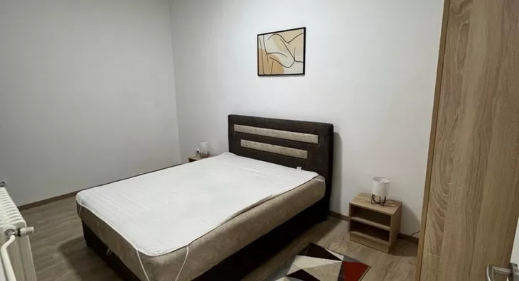 Četvoroiposoban stan | 4zida