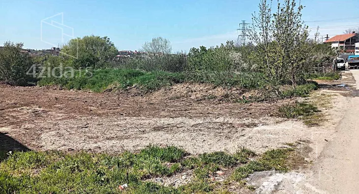 Građevinsko zemljište | 4zida