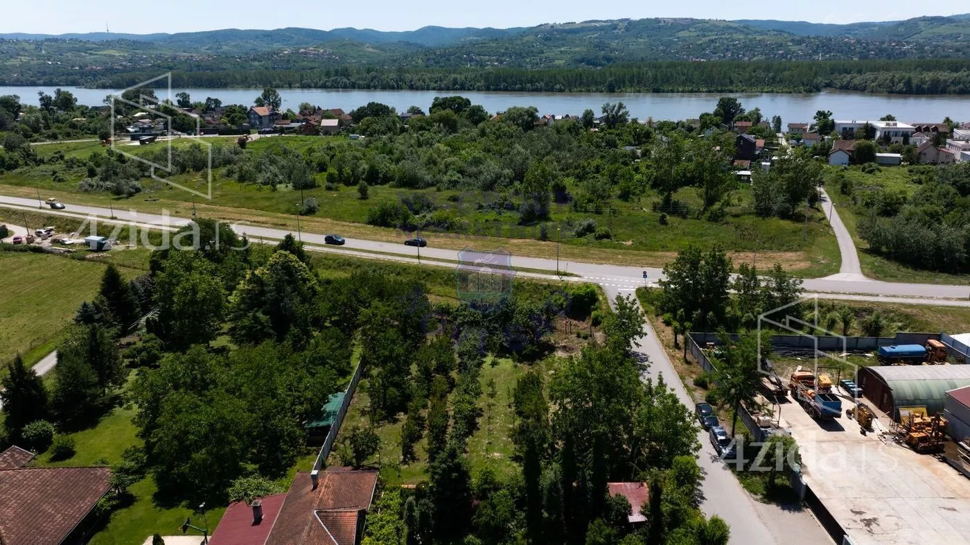 Građevinsko zemljište | 4zida