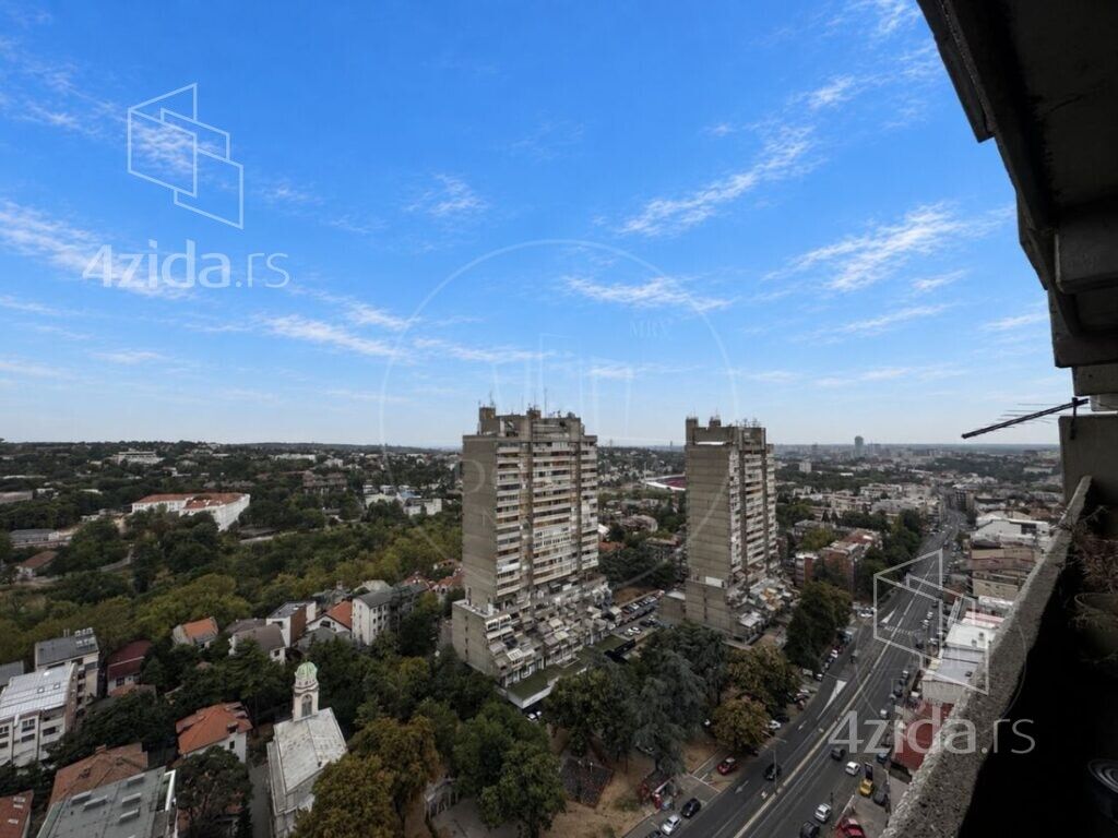 Stan – Beograd - Više