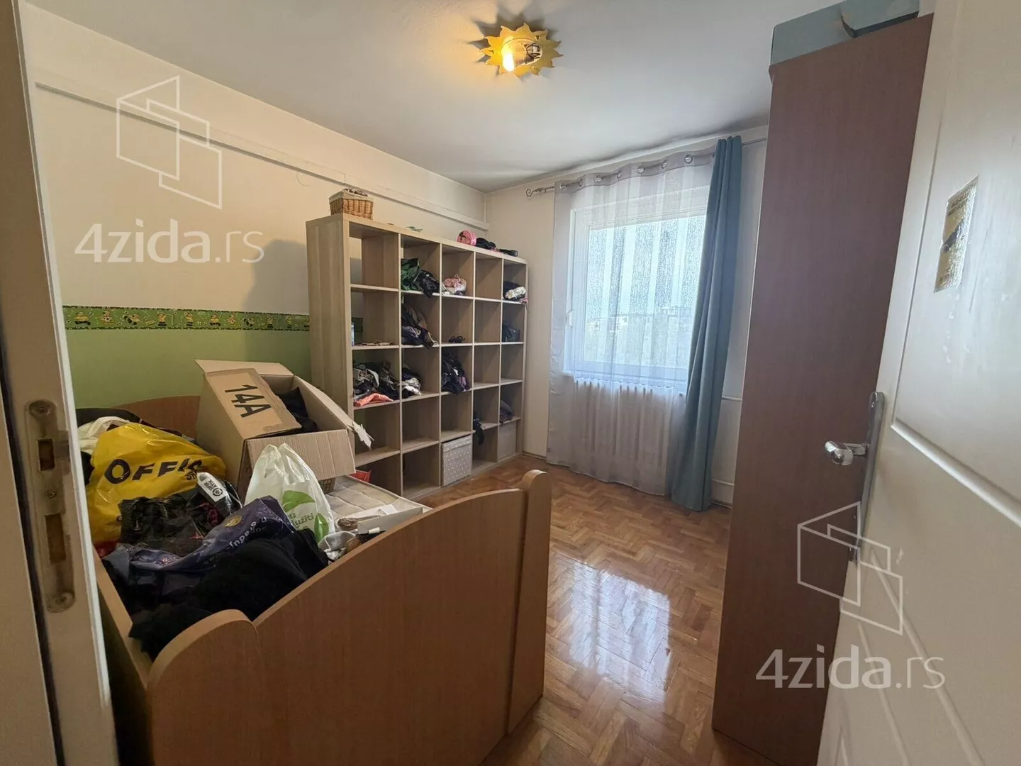 Petosoban stan | 4zida