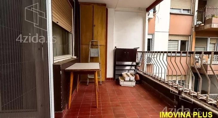 Troiposoban stan | 4zida