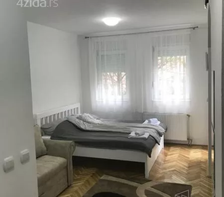 Garsonjera | 4zida