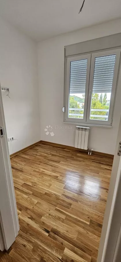 Kraljice Jelene | 4zida.rs