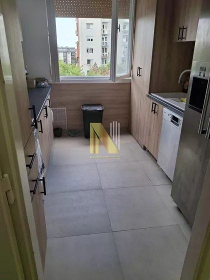 Radijalac | 4zida.rs