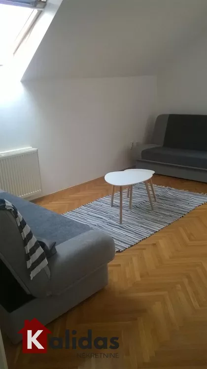 Cara Dušana | 4zida.rs