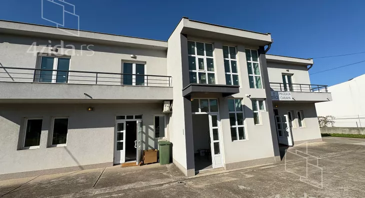 Poslovni prostor | 4zida