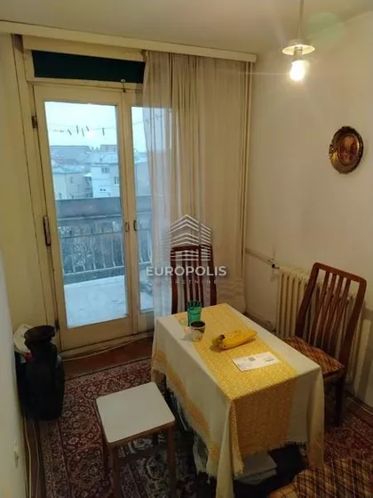 22. oktobra | 4zida.rs