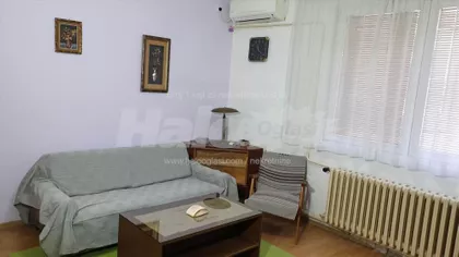 Banatska 14 | 4zida.rs