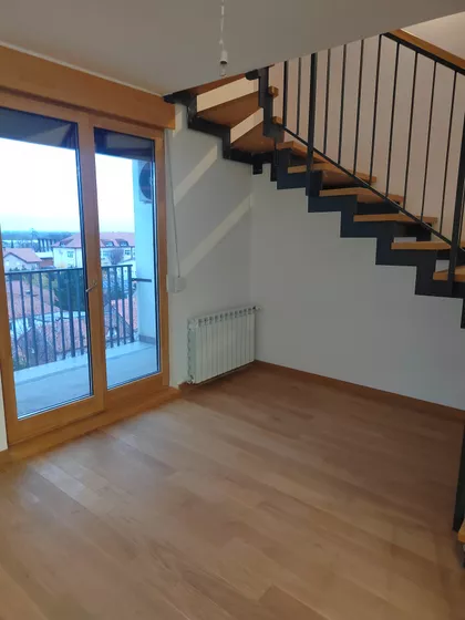 Šumadijska | 4zida.rs