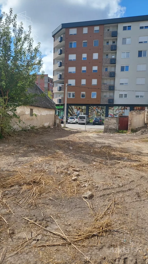 Građevinsko zemljište | 4zida