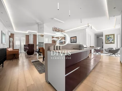 Mome Kapora | 4zida.rs