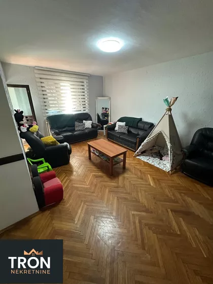 Gradske lokacije | 4zida.rs