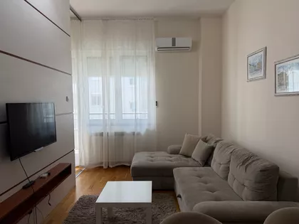 Bulevar Oslobođenja | 4zida.rs