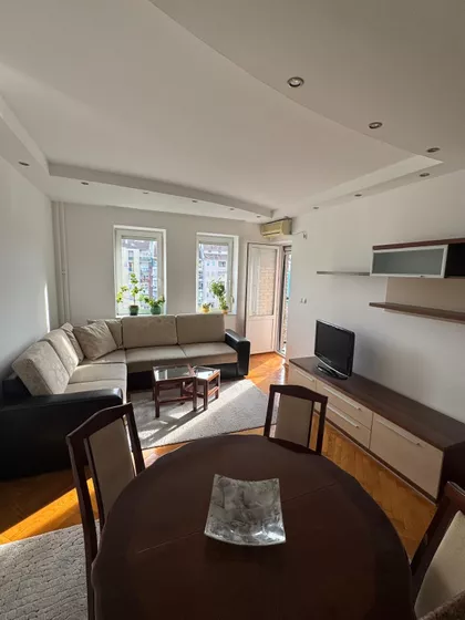 Ilije Birčanina 27 | 4zida.rs