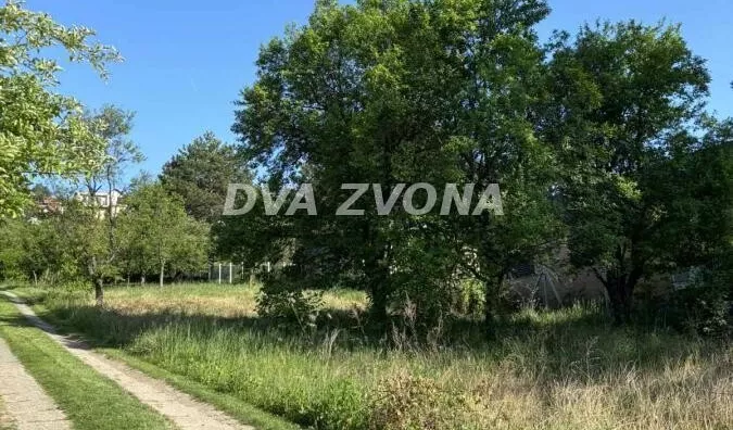 Plac | 4zida
