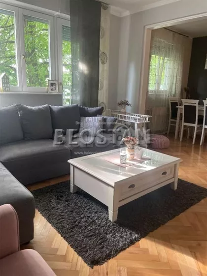 Gornjogradska | 4zida.rs