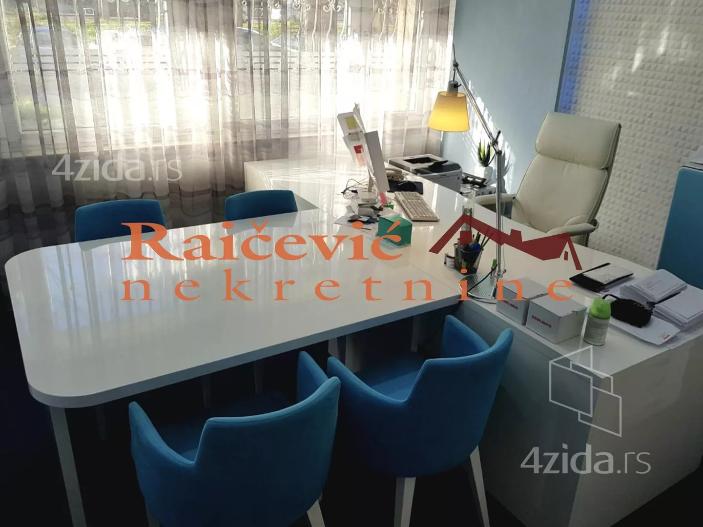 Poslovni prostor | 4zida