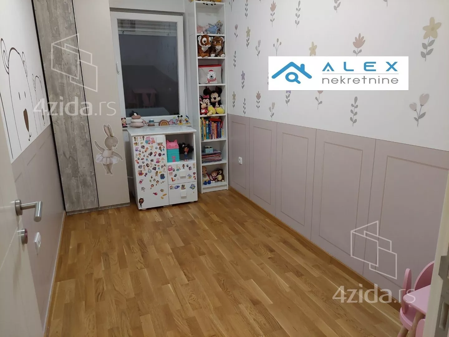 Dvoiposoban stan | 4zida