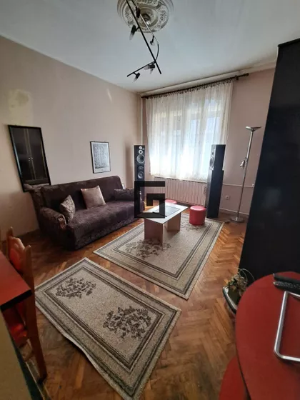 Patrijarha Varnave | 4zida.rs