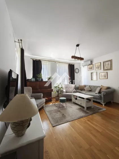 Desanke Maksimović | 4zida.rs