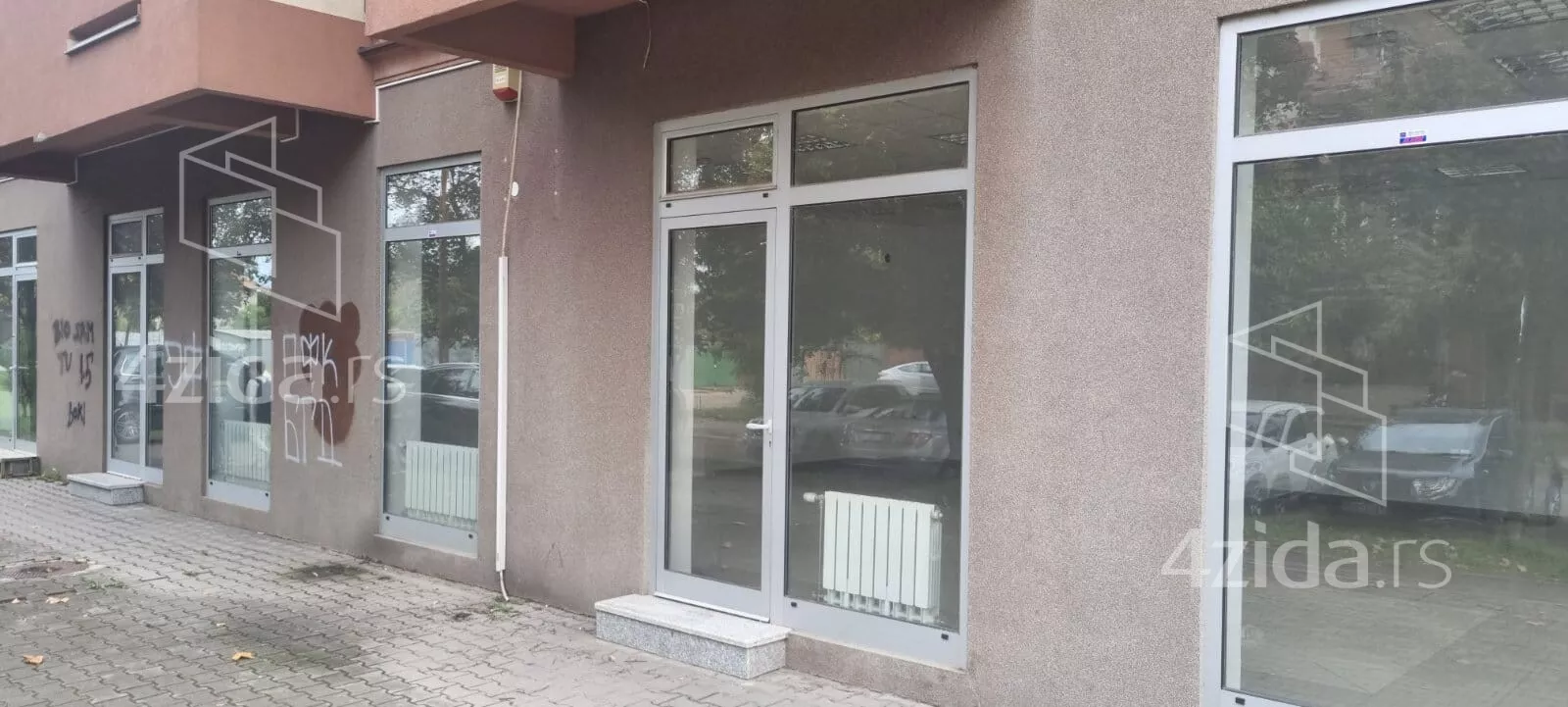 Poslovni prostor | 4zida