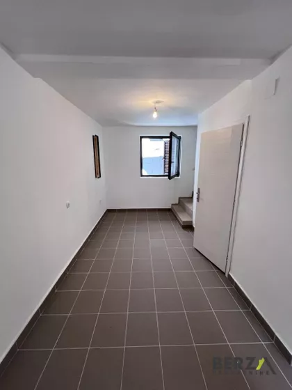 Kamenjar | 4zida.rs