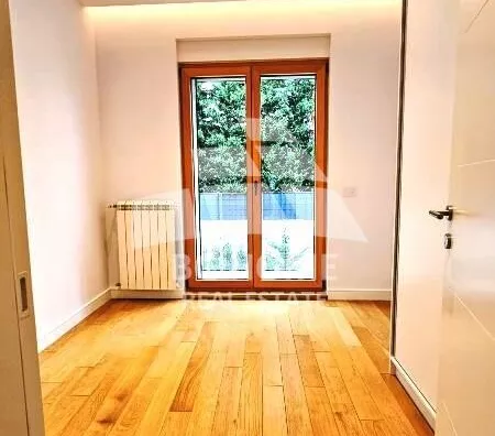 4-etažna kuća | 4zida