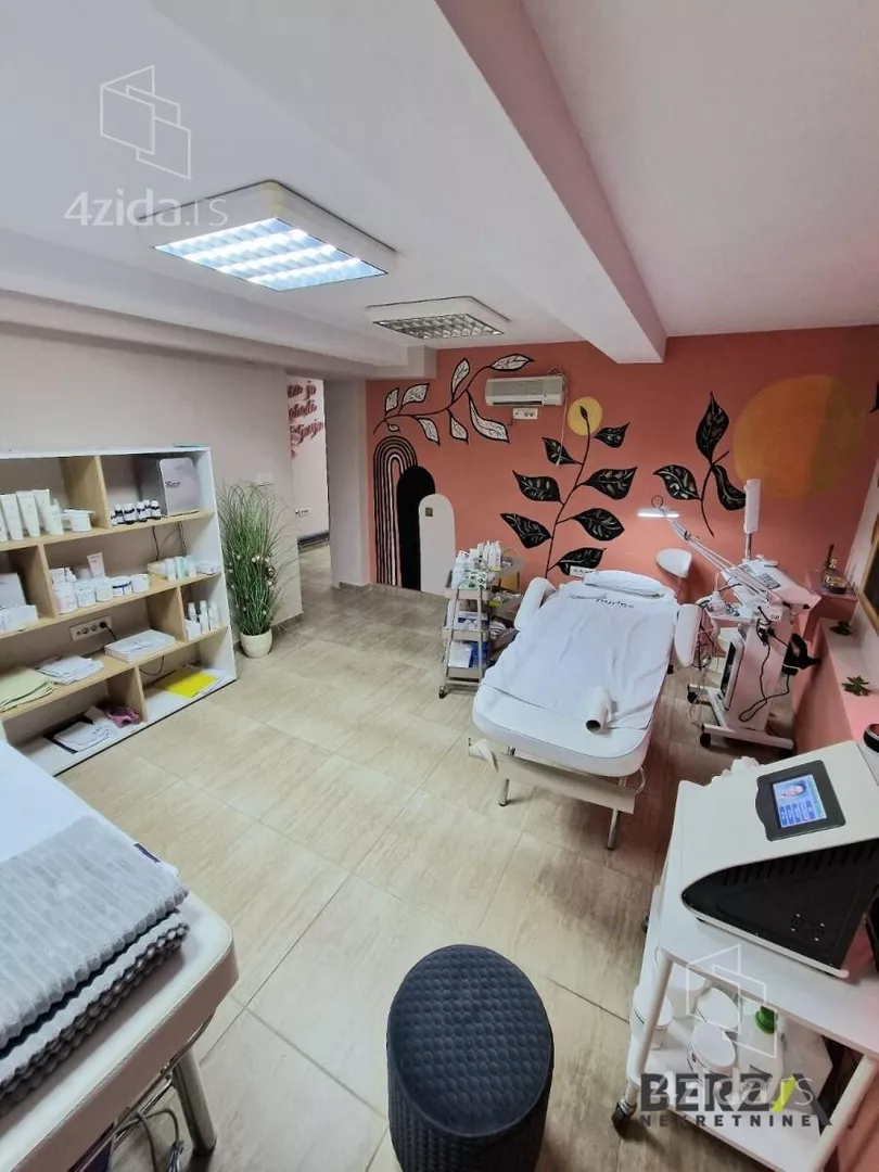 Poslovni prostor | 4zida