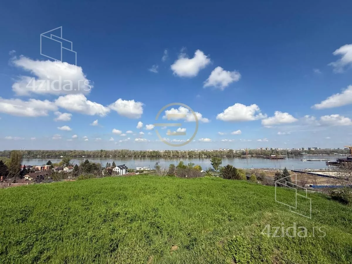 Građevinsko zemljište | 4zida