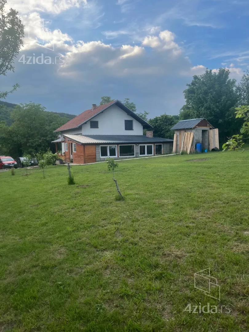 2-etažna kuća | 4zida