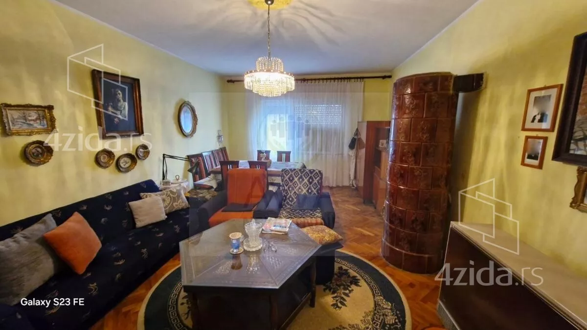 Kuća | 4zida