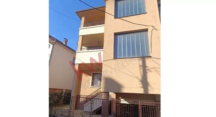 3-etažna kuća | 4zida