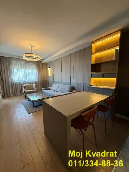 Ustanička | 4zida.rs