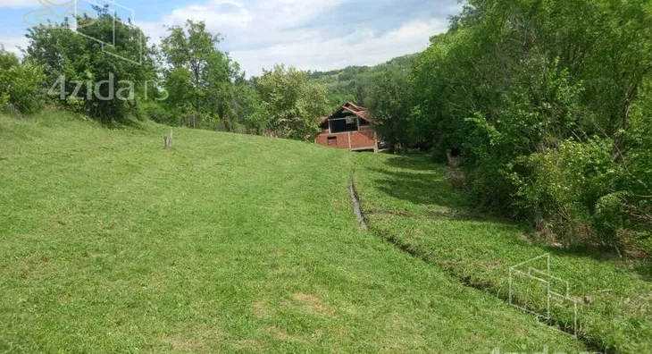 Građevinsko zemljište | 4zida