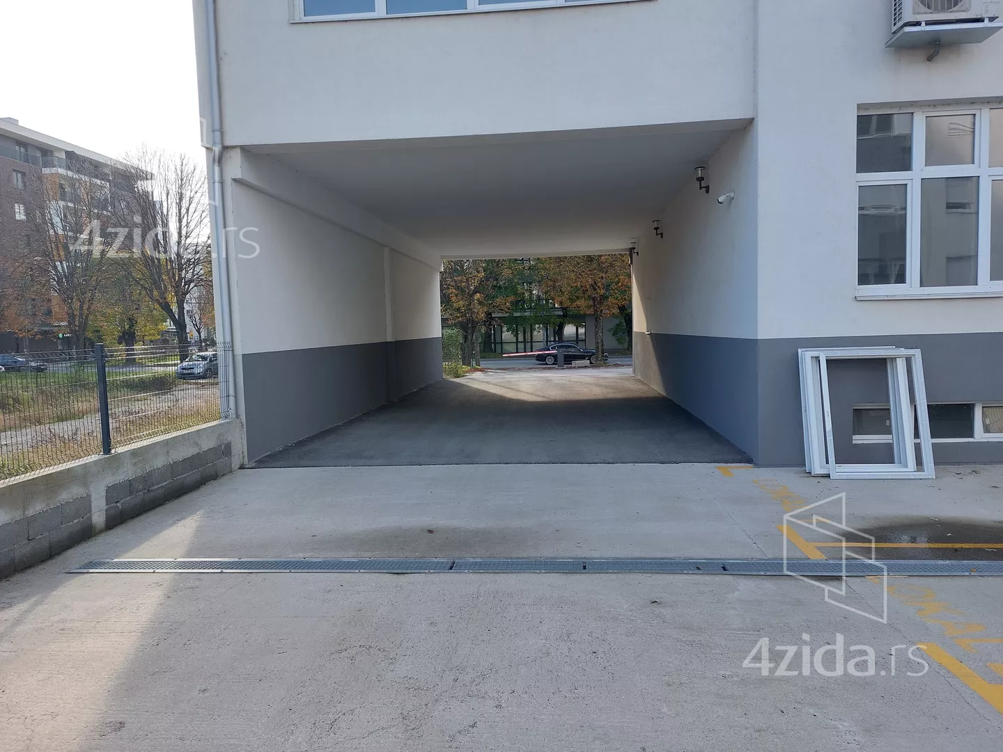 Parking | 4zida