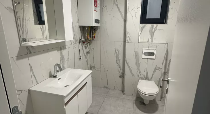 Četvoroiposoban stan | 4zida