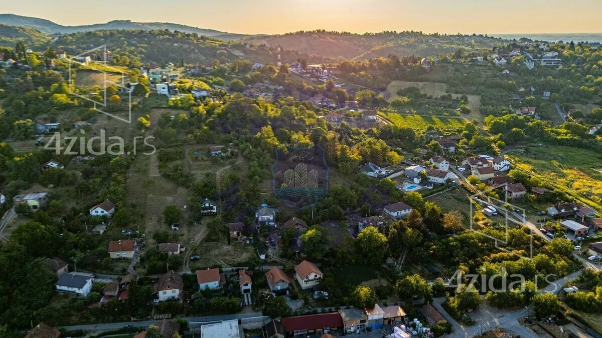 Građevinsko zemljište | 4zida