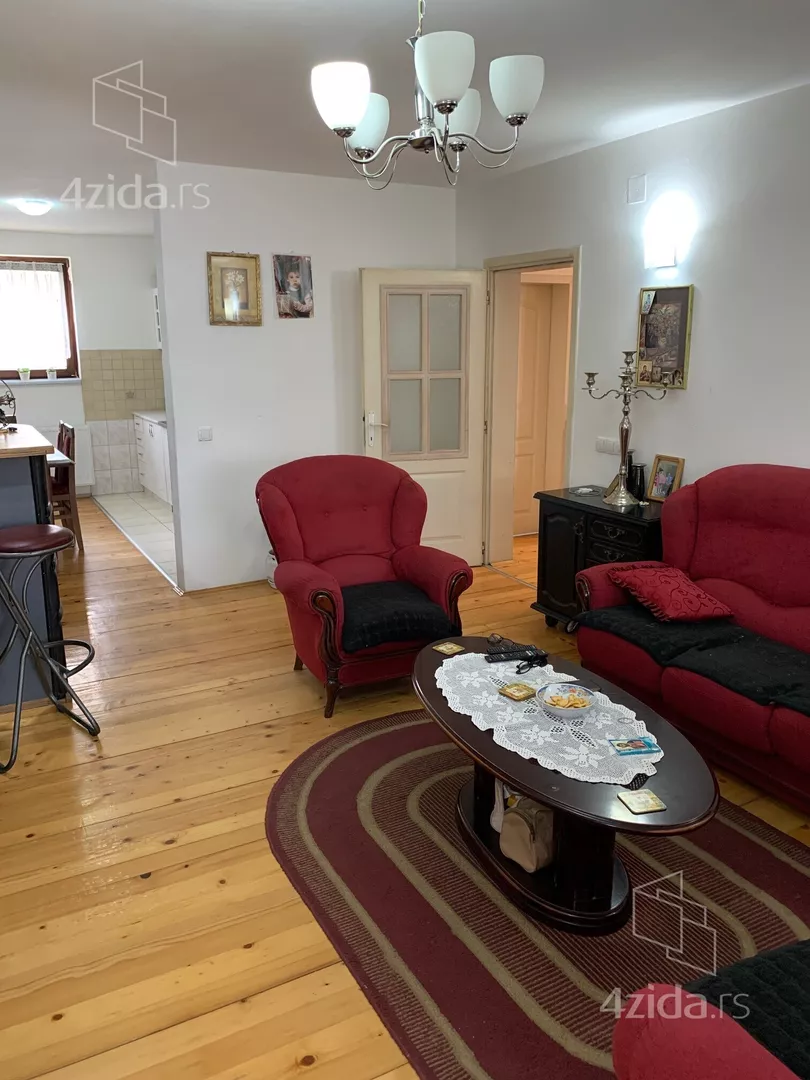 3-etažna kuća | 4zida