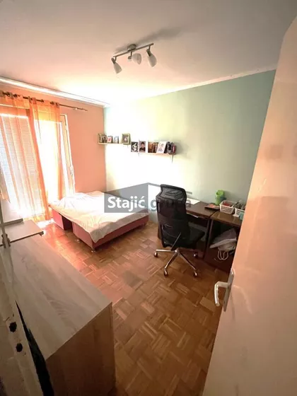 Jurija Gagarina | 4zida.rs