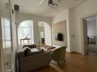 Karađorđev Trg, Zemun opština, Beograd | 4zida.rs