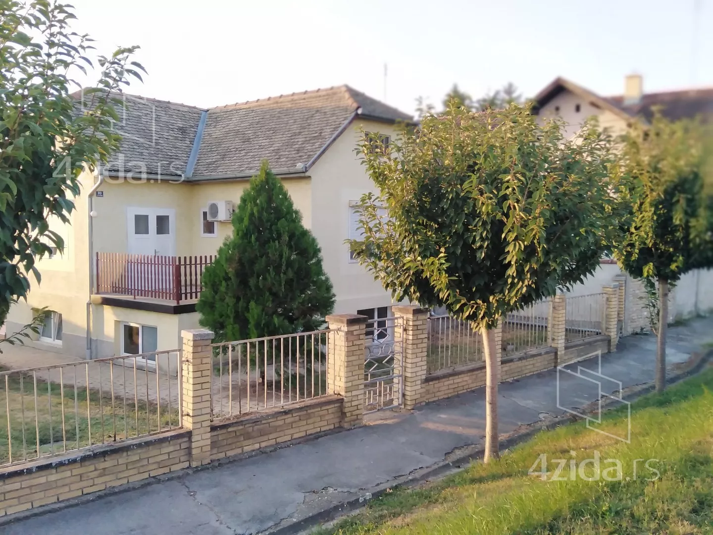 2-etažna kuća | 4zida