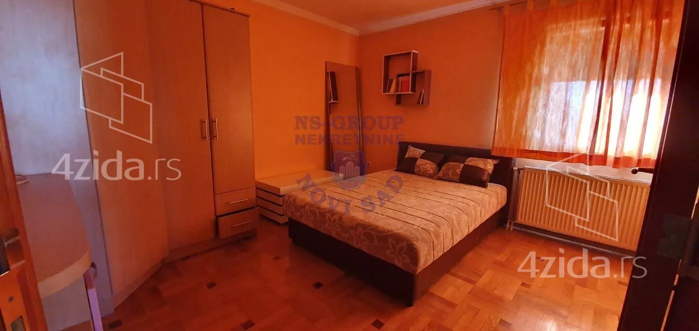 Šestosoban stan | 4zida