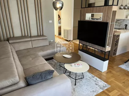 Maksima Gorkog | 4zida.rs