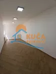 Lokal | 4zida