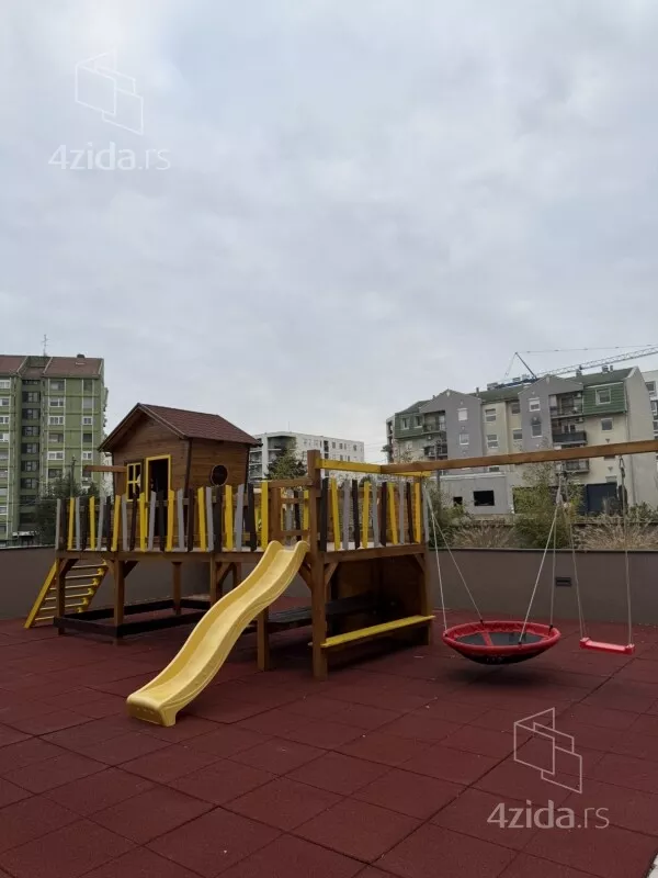 Četvorosoban stan | 4zida