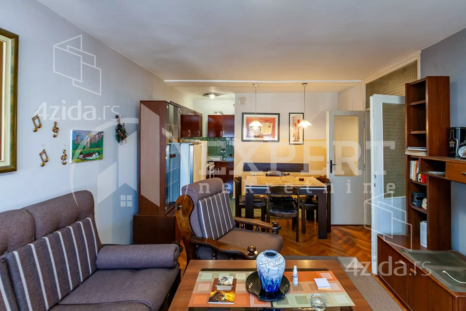 Troiposoban stan | 4zida